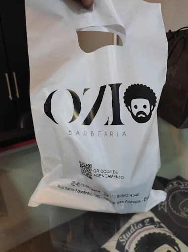 Identidade visual da Ozi Barbearia